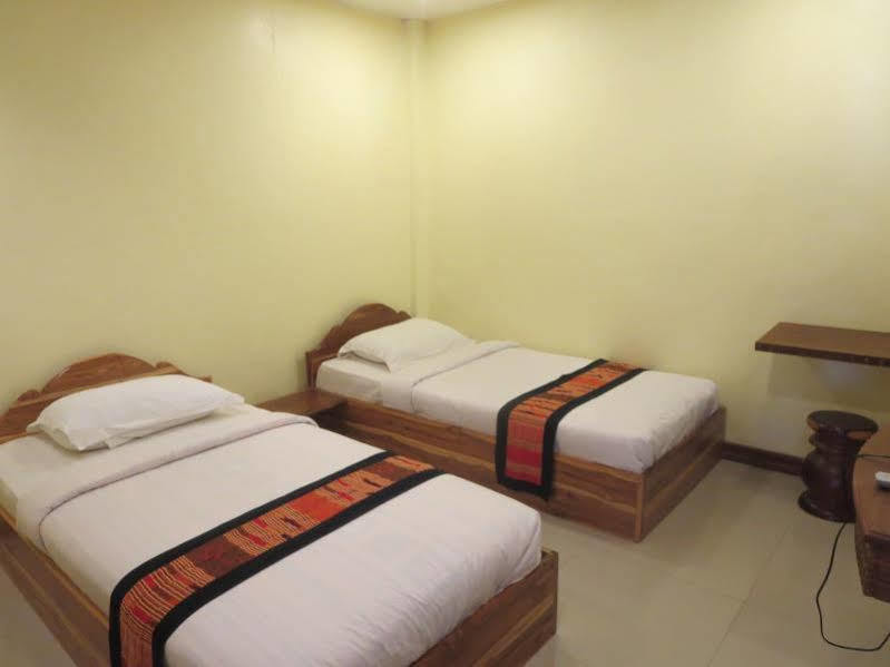 Pakse Mekong Hotel Esterno foto